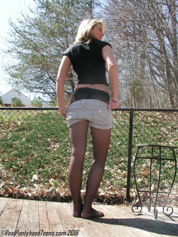 Katie/KatieBlackFrenchCut/Katie3022.jpg