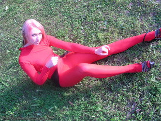 Katie/KatieRedTights/Katie4742.jpg