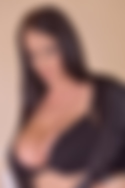 Threesome On XXXmas Day/80272009.jpg