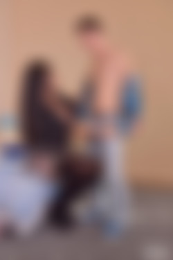 Threesome On XXXmas Day/80272014.jpg