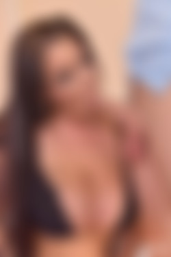 Threesome On XXXmas Day/80272021.jpg