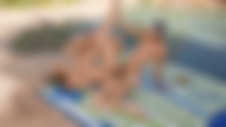 Poolside Bang Trans.Angels Split.Scenes/s3 (3).jpg