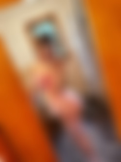 haesicks OnlyFans SiteRip (as of 2025-10-12)/images/haesicks-2023-07-30_003823-541833375862763520_1.jpg