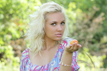 SUMMERWALK/AmourAngels-0012.jpg