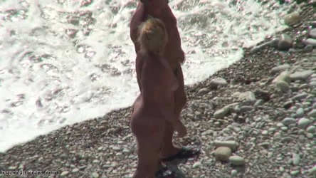 BeachHunters_18421-18526/bh_18451.avi