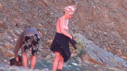 BeachHunters_18421-18526/bh_18428.mp4