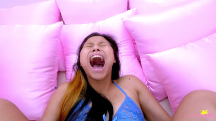 LANewGirl.com 2020-2021/MM2109__RAYA_NGUYEN_Shoot__y5TjxL2.mp4