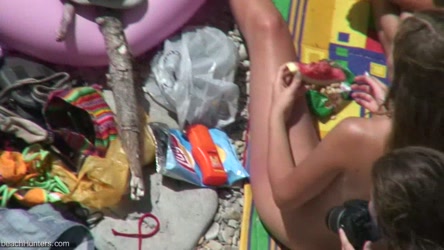 BeachHunters_18421-18526/bh_18422.avi