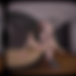 SLR_AmateurCouplesVR_Blondie Lux - A Gift of Seduction_original_56501_LR_180.mp4