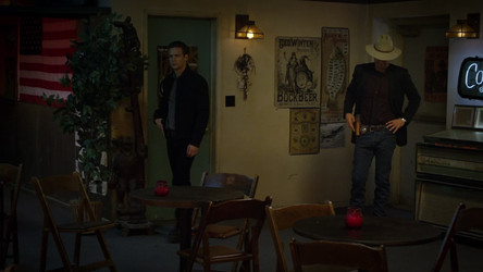 火线警探S01-S06.Justified.2010-2015.1080p.Blu-ray.x265.AC3￡cXcY@FRDS/火线警探S05.Justified.2014.1080p.Blu-ray.x265.AC3￡cXcY@FRDS/Justified.S05E04.2014.1080p.Blu-ray.x265.10bit.AC3￡cXcY@FRDS.mkv