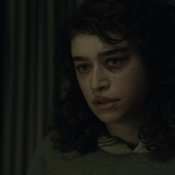 Marty.Supreme.2025.Hybrid.2160p.WEB-DL.DV.HDR.DDP5.1.Atmos.H265-AOC