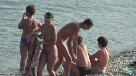 [Beachhunters.com] № 13025-13763 (281 ролик)/bh_13221.avi