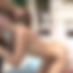 Throated Riley Reid