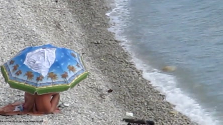 BeachHunters_16087-16191/bh_16107.mp4