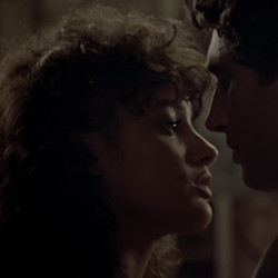 Flashdance.1983.Bluray.2160p.DTS-HDMA5.1.DoVi.HDR.x265.10bit-CHD