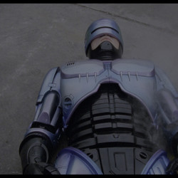 RoboCop.2.1990.UHD.BluRay.2160p.DTS-HD.MA.5.1.DV.HEVC.REMUX-FraMeSToR