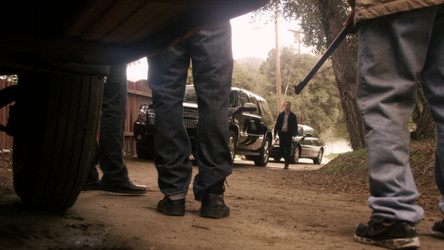 火线警探S01-S06.Justified.2010-2015.1080p.Blu-ray.x265.AC3￡cXcY@FRDS/火线警探S04.Justified.2013.1080p.Blu-ray.x265.AC3￡cXcY@FRDS/Justified.S04E12.2013.1080p.Blu-ray.x265.10bit.AC3￡cXcY@FRDS.mkv