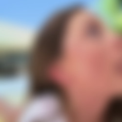 Abigail Mac Does Good Deeds!.mp4